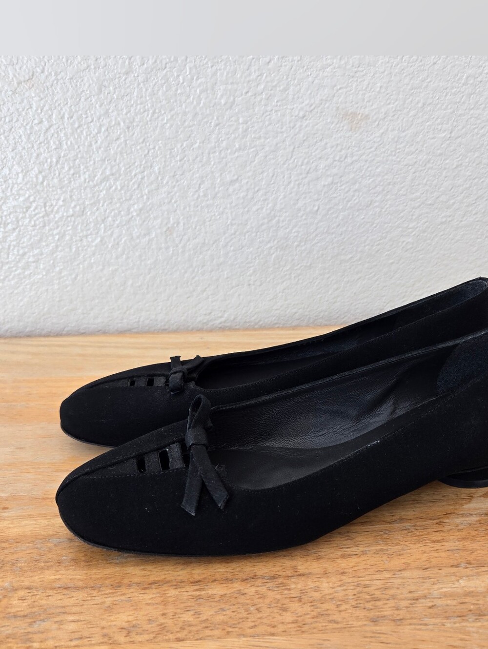 Stuart Weitzman Black Bow Accent Slip-on Ballet Flats Size 8.5 M‎ Fabric Upper - Picture 5 of 16